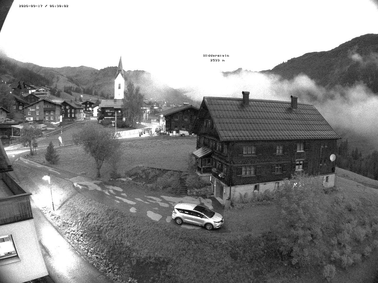Archiv Foto Webcam Dorfzentrum von Warth