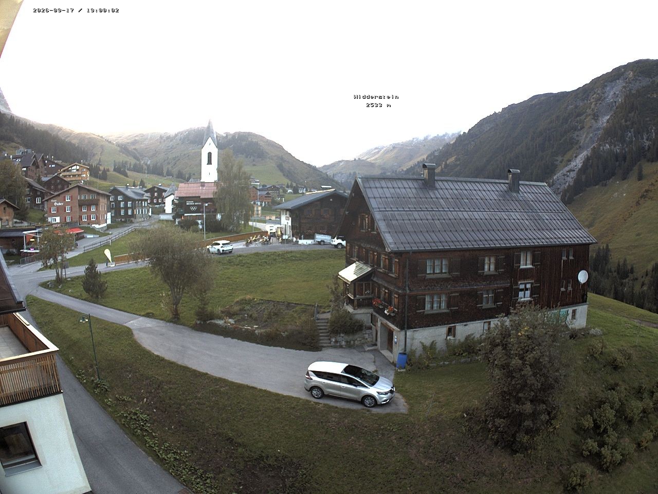 Archiv Foto Webcam Dorfzentrum von Warth