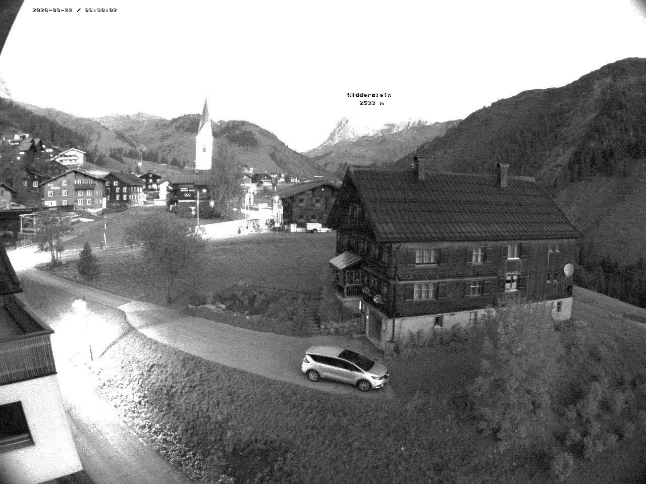 Archiv Foto Webcam Dorfzentrum von Warth