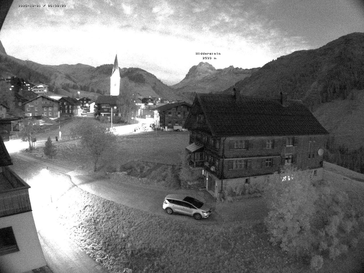 Archiv Foto Webcam Dorfzentrum von Warth