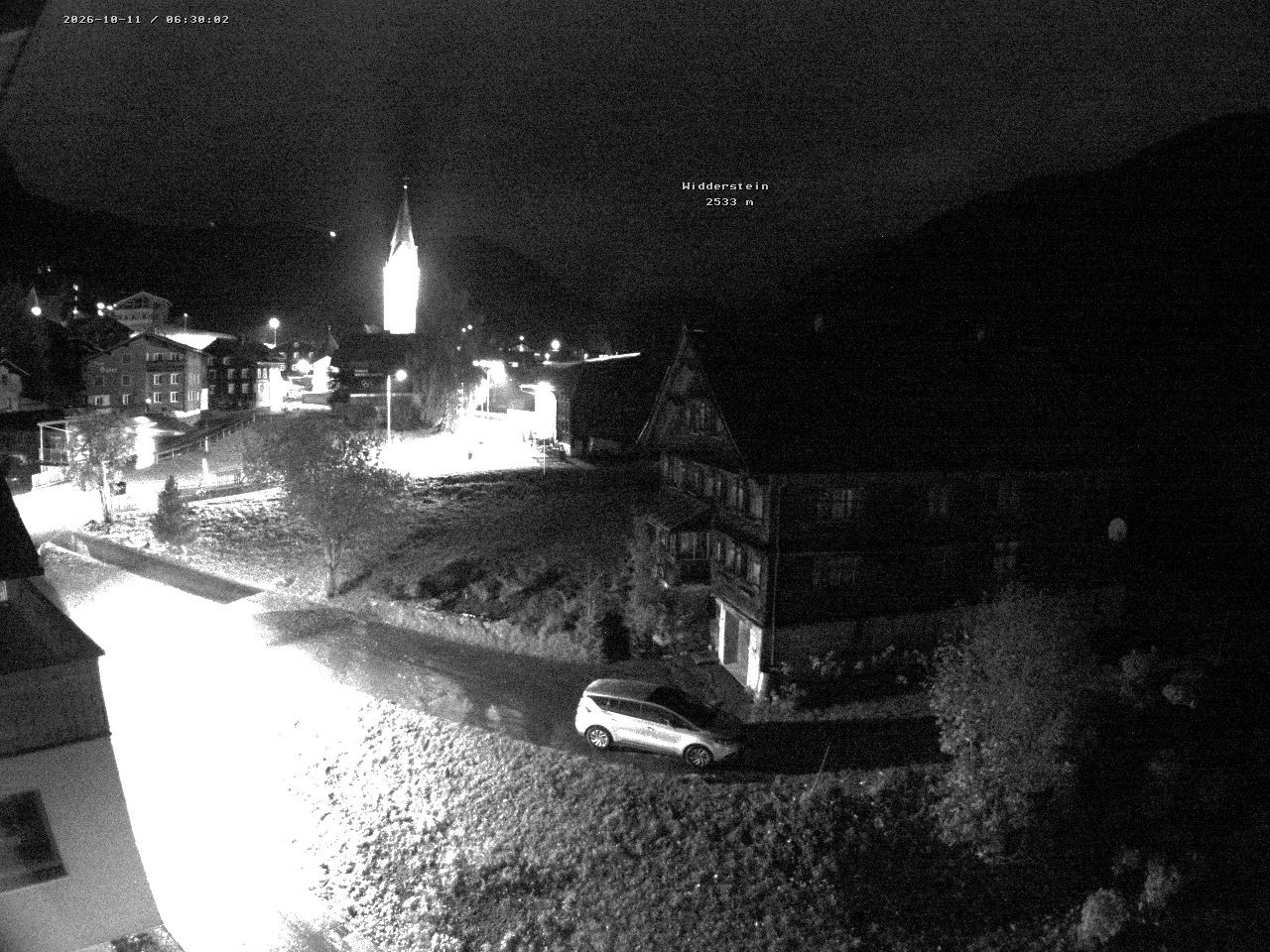 Archiv Foto Webcam Dorfzentrum von Warth