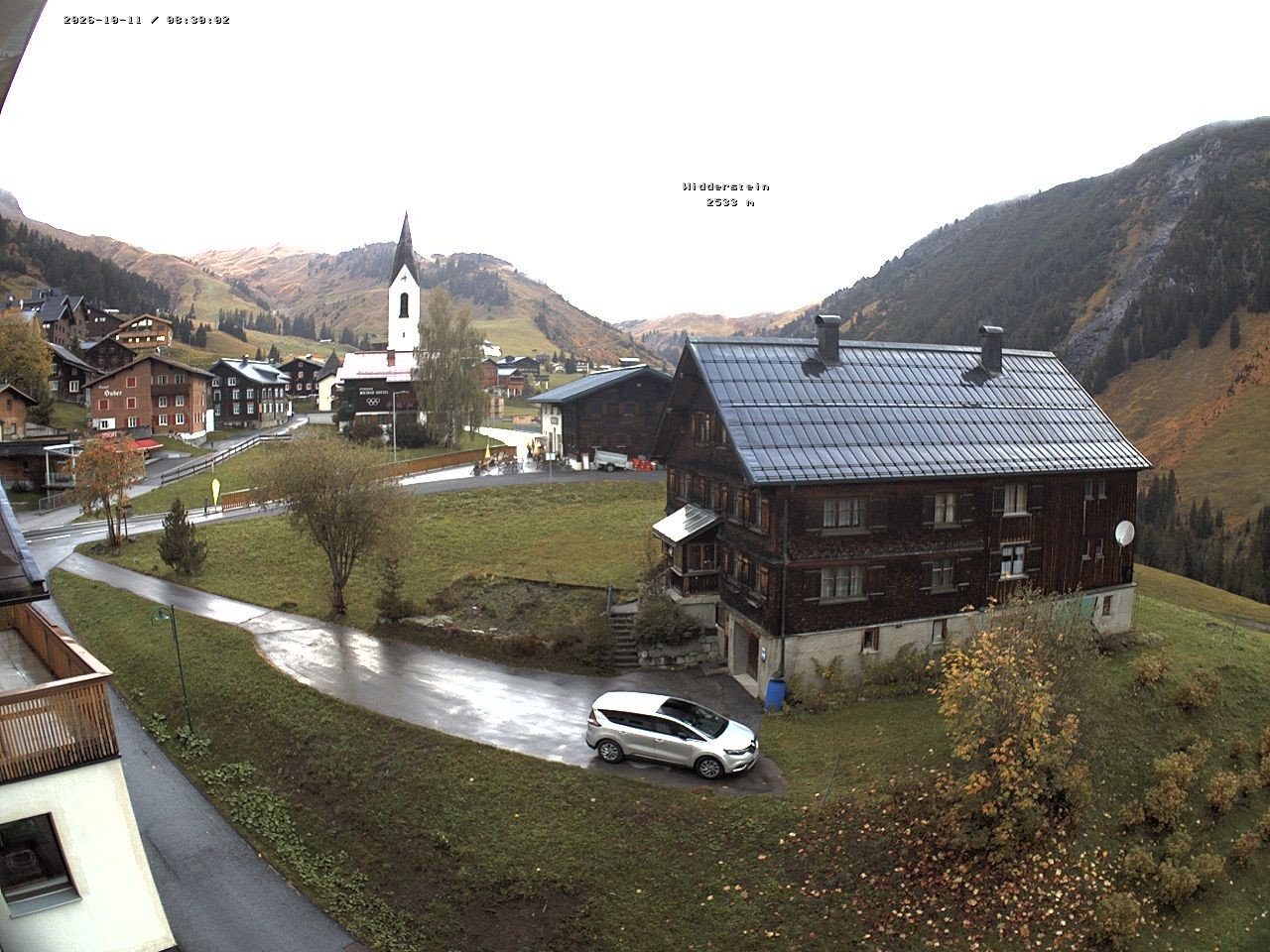 Archived image Webcam Village center Warth