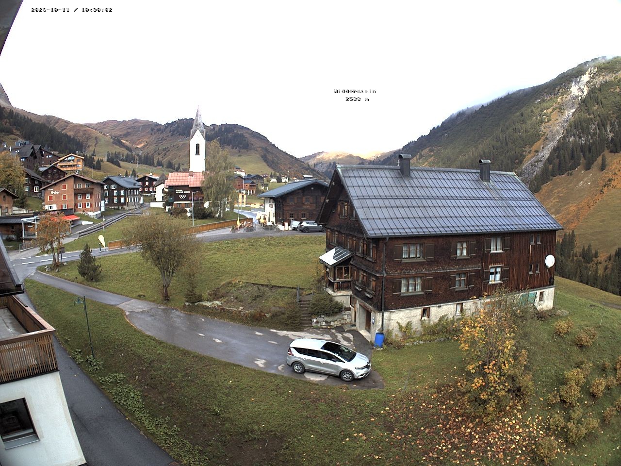 Archived image Webcam Village center Warth