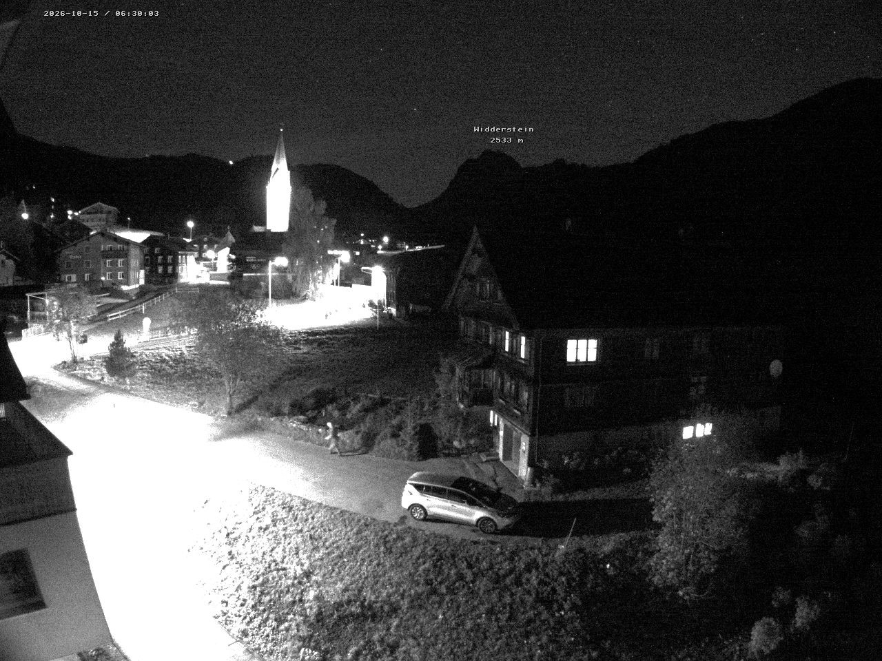 Archived image Webcam Village center Warth