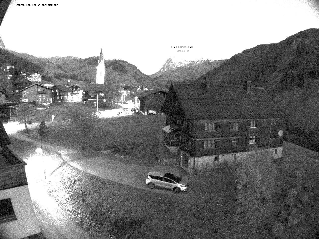 Archiv Foto Webcam Dorfzentrum von Warth