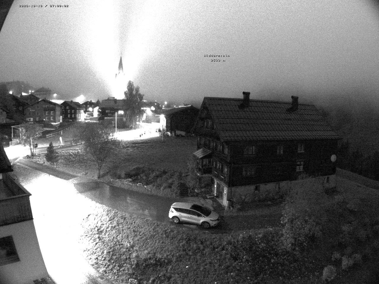 Archiv Foto Webcam Dorfzentrum von Warth