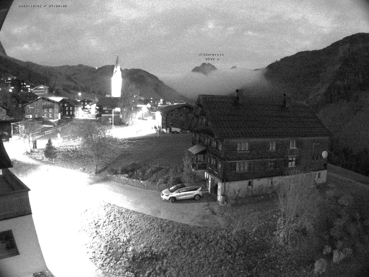 Archiv Foto Webcam Dorfzentrum von Warth