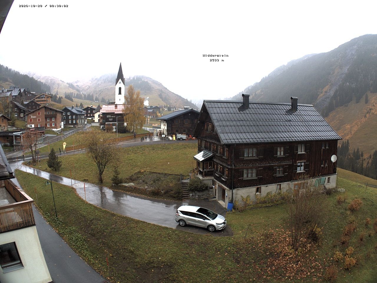 Archived image Webcam Village center Warth