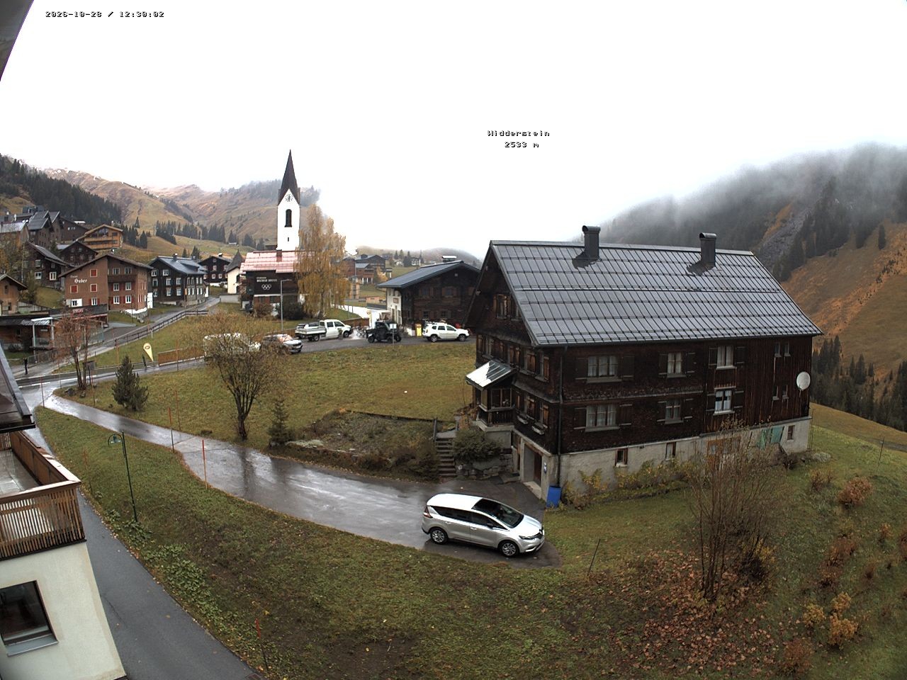 Archived image Webcam Village center Warth