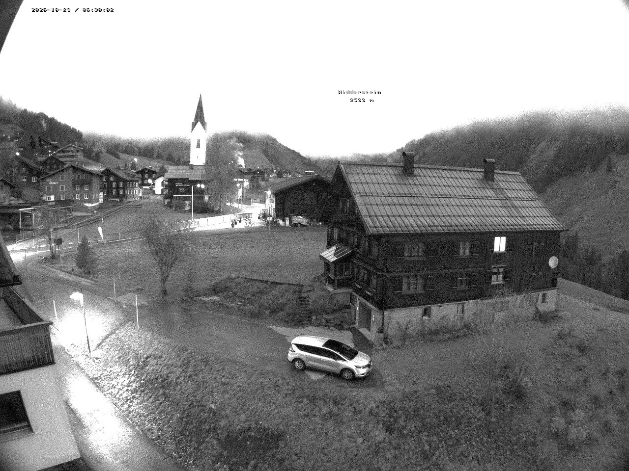 Archiv Foto Webcam Dorfzentrum von Warth