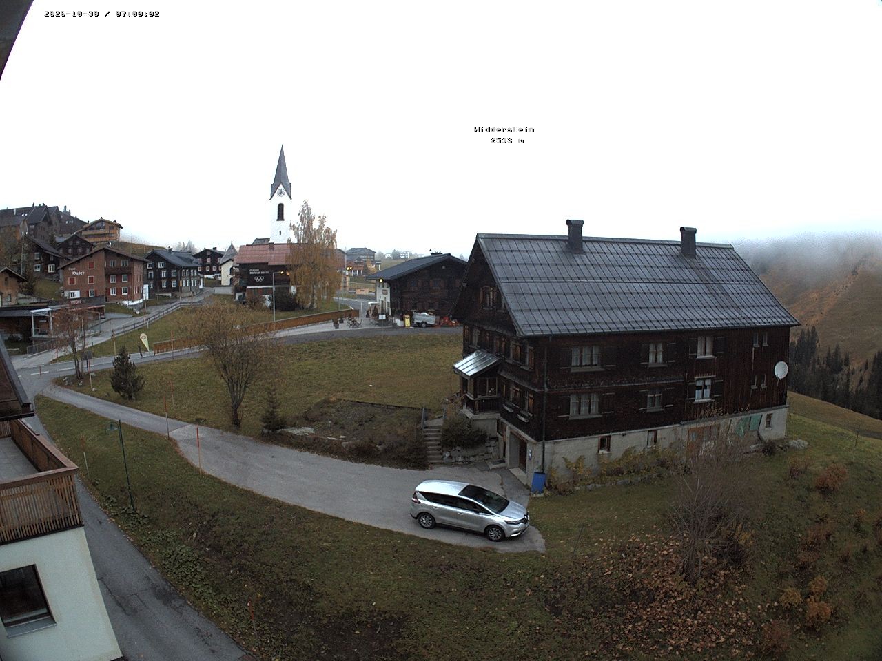 Archived image Webcam Village center Warth