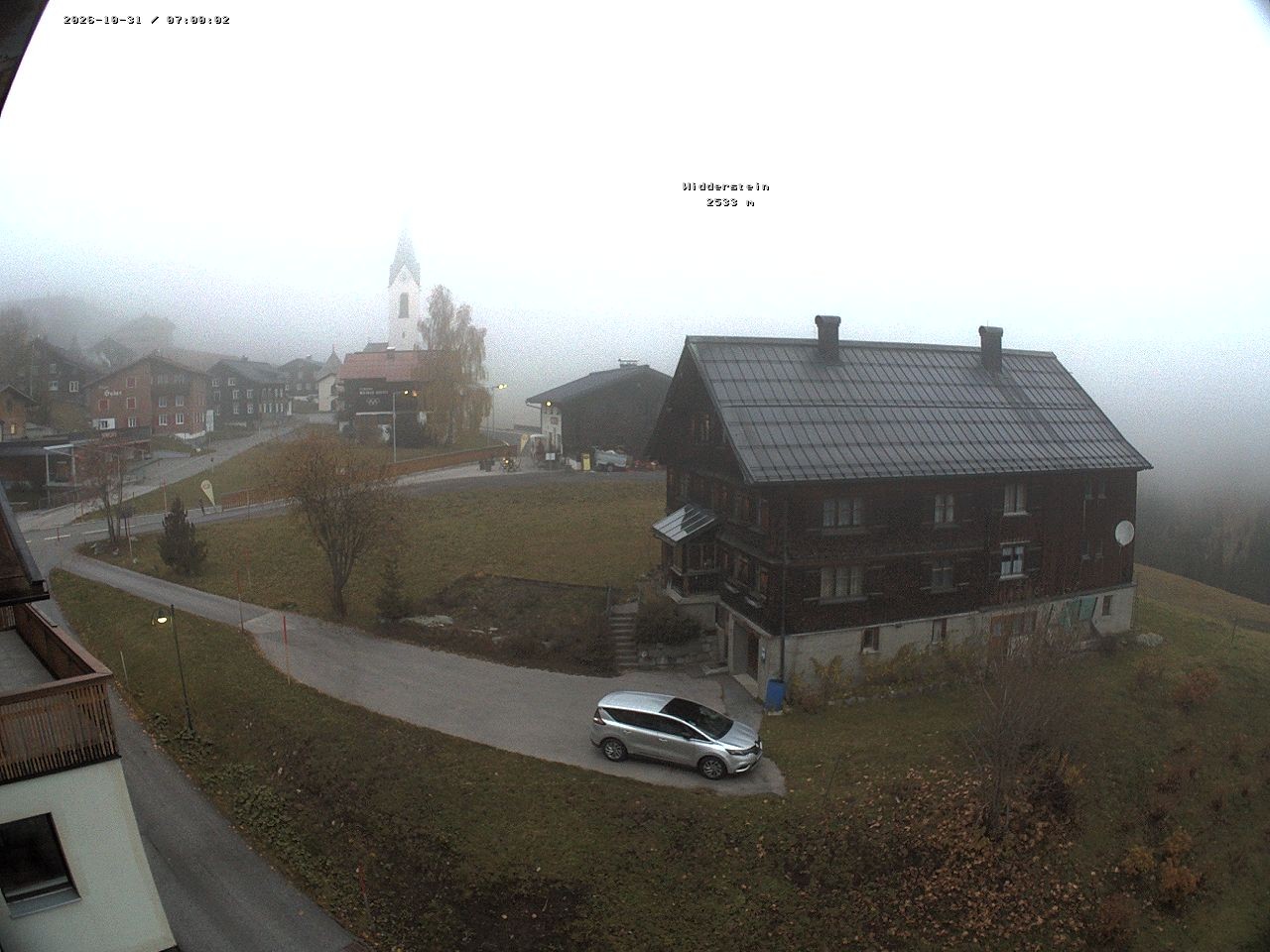 Archived image Webcam Village center Warth