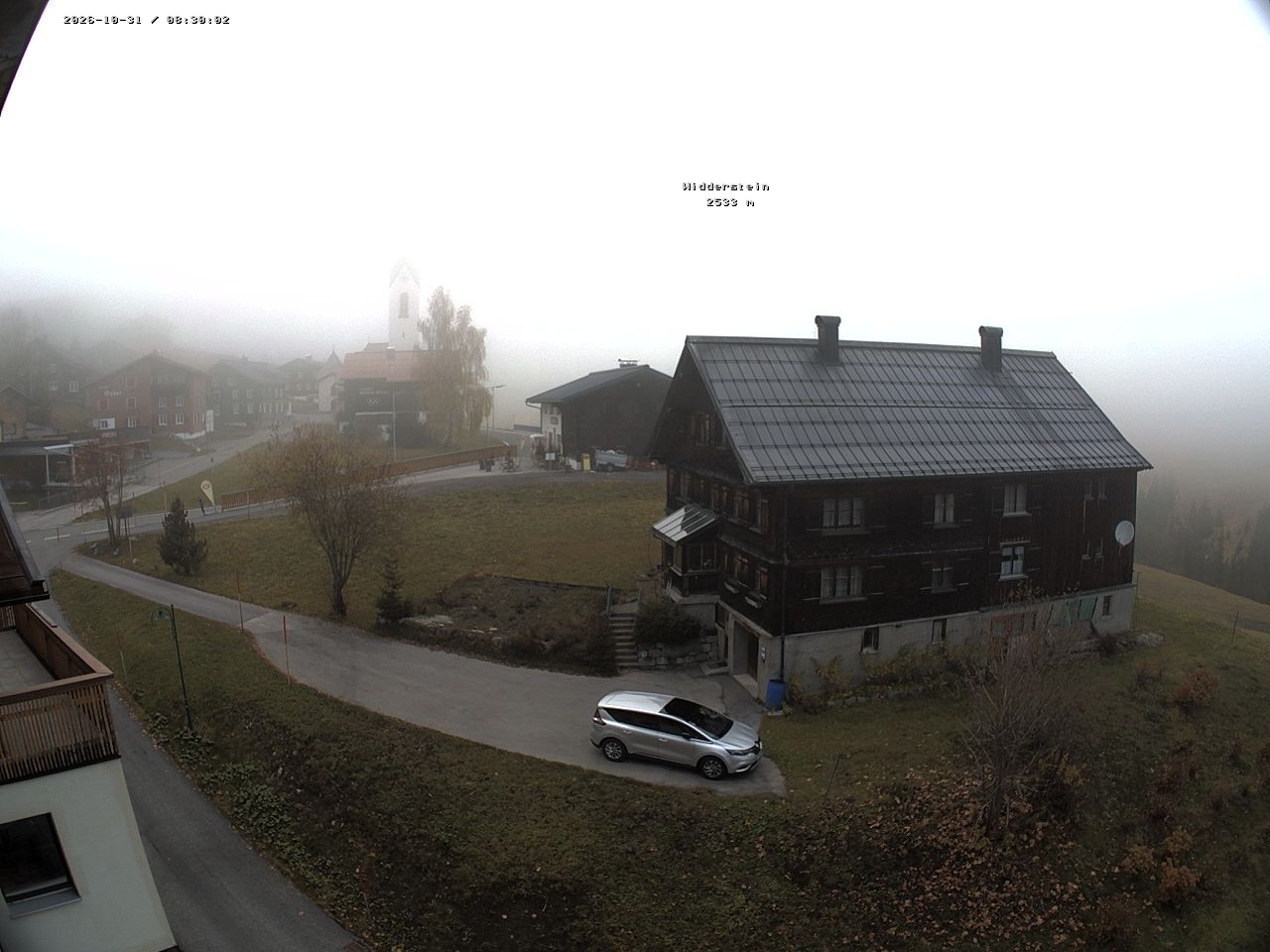 Archived image Webcam Village center Warth