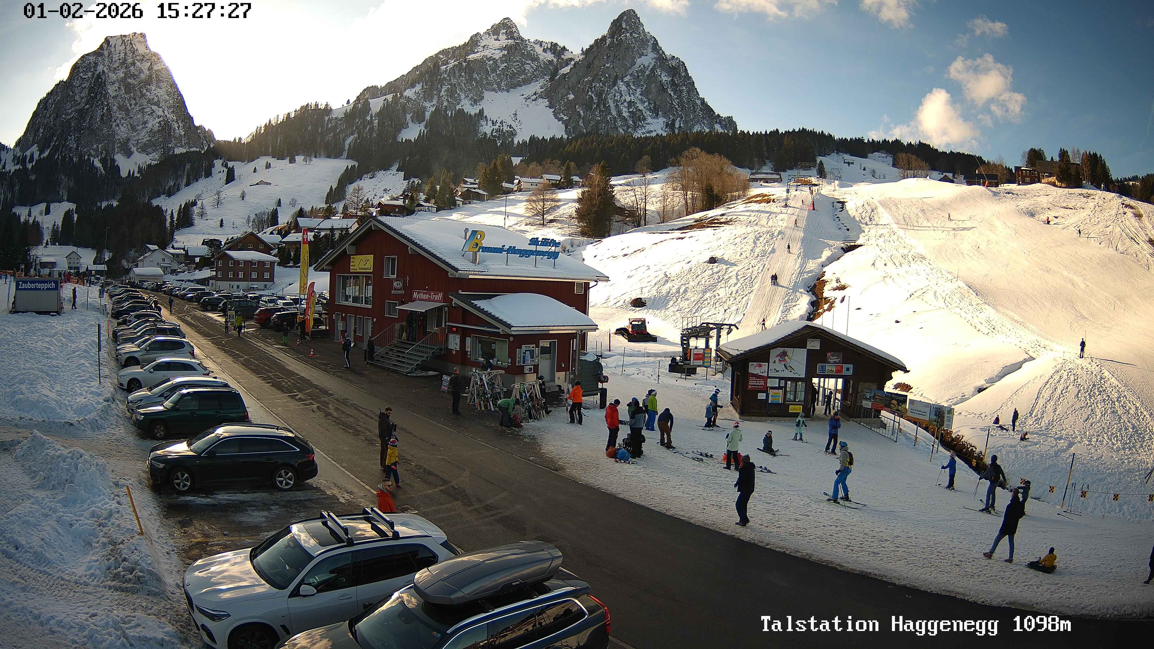 Archived image Webcam base station Brunni-Haggenegg mountain railways