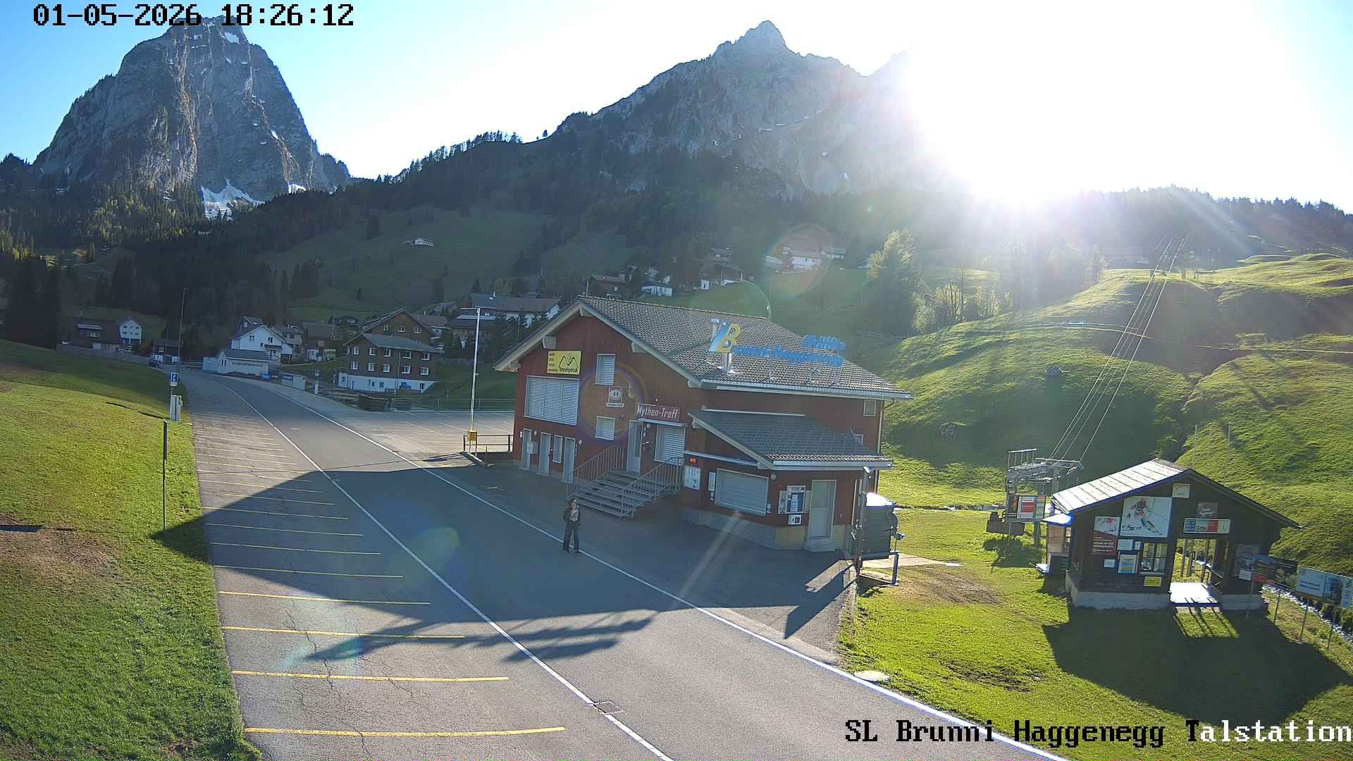 Archived image Webcam base station Brunni-Haggenegg mountain railways