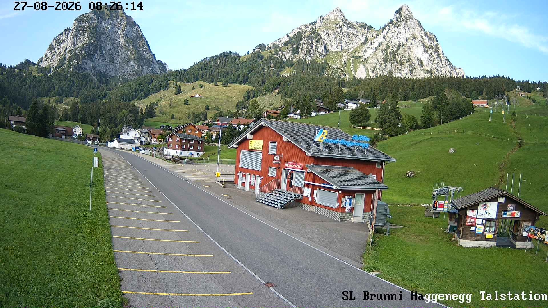 Archived image Webcam base station Brunni-Haggenegg mountain railways