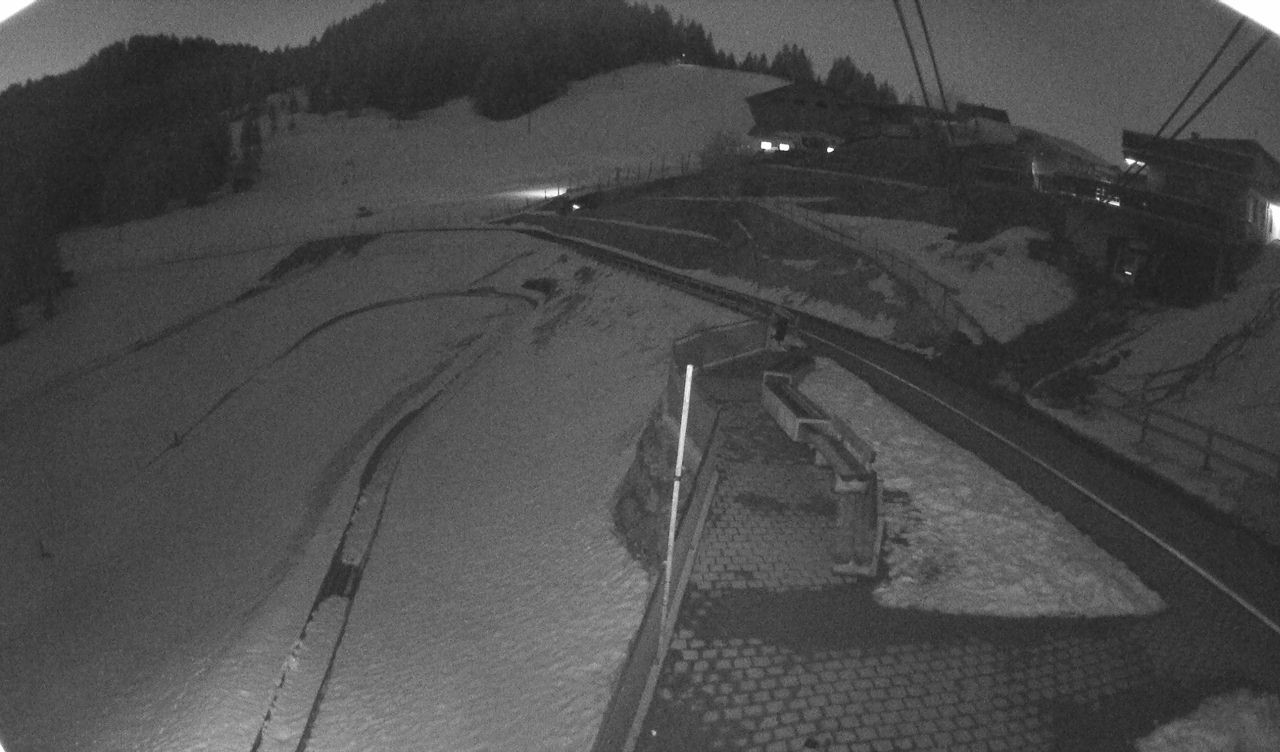 Archived image Webcam mountain restaurant Engelstock, Sattel