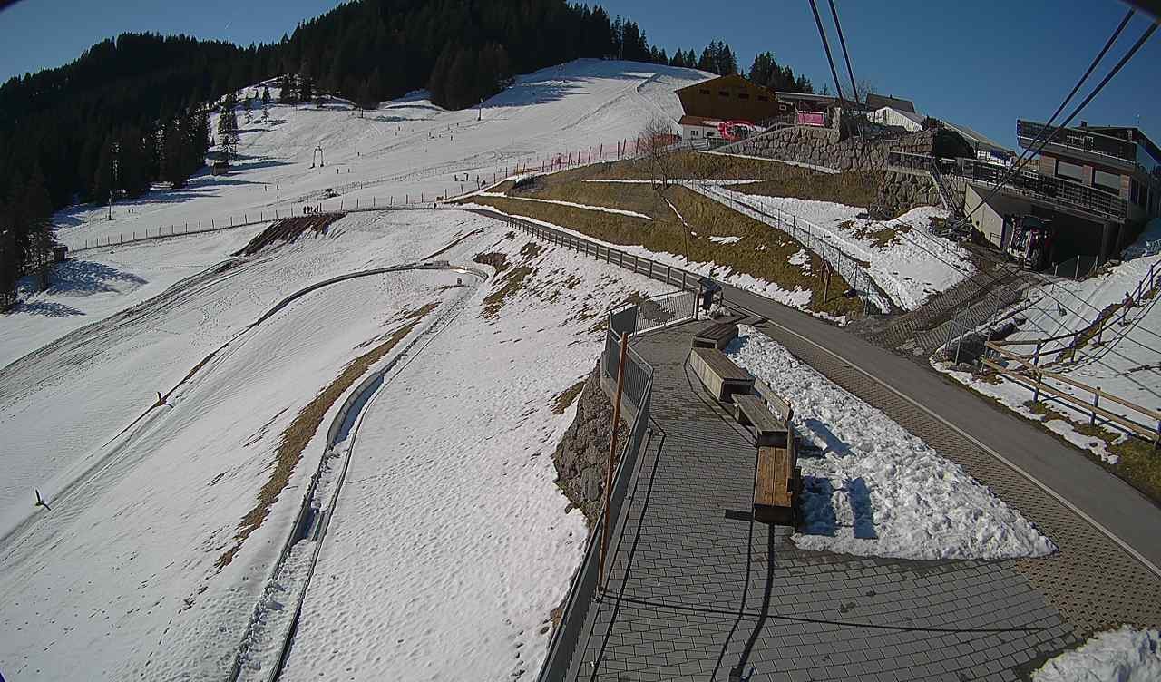 Archived image Webcam mountain restaurant Engelstock, Sattel