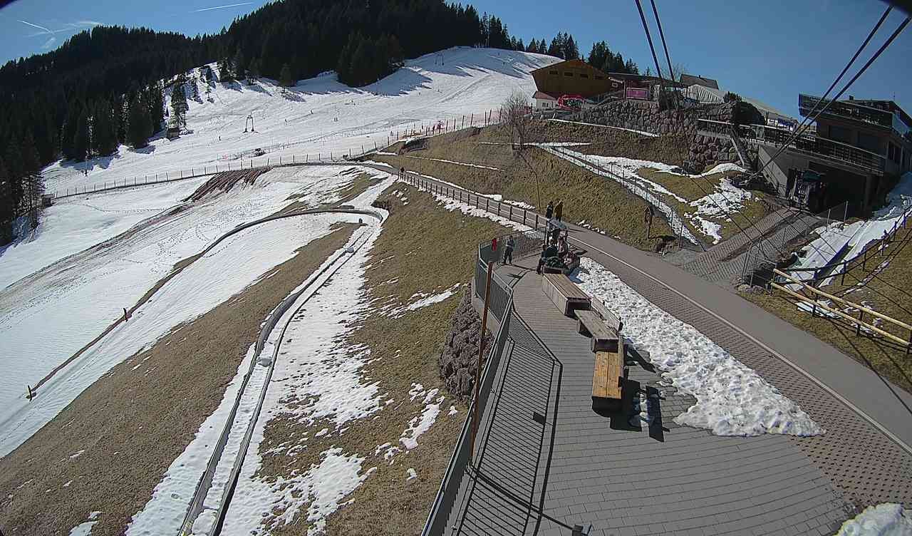 Archived image Webcam mountain restaurant Engelstock, Sattel