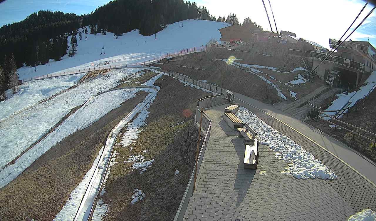 Archived image Webcam mountain restaurant Engelstock, Sattel