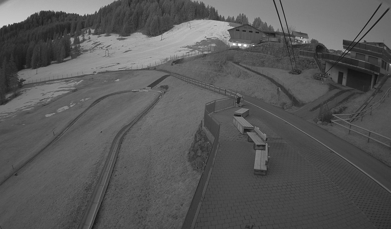 Archiv Foto Webcam Bergrestaurant Engelstock, Sattel