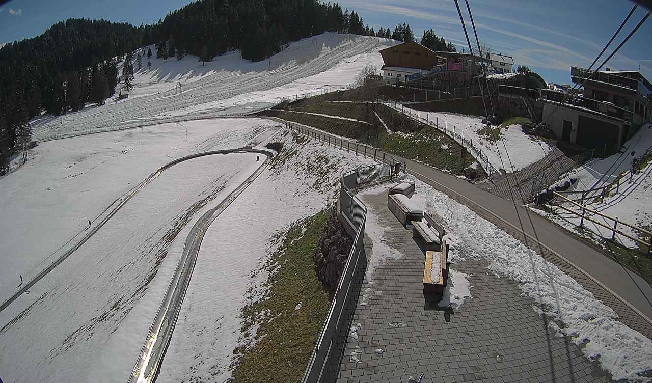 Archiv Foto Webcam Bergrestaurant Engelstock, Sattel