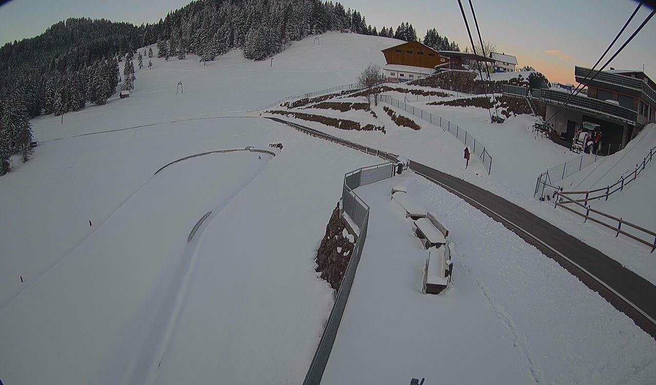 Archiv Foto Webcam Bergrestaurant Engelstock, Sattel