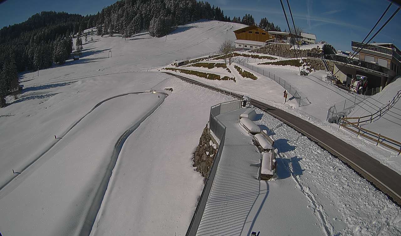 Archiv Foto Webcam Bergrestaurant Engelstock, Sattel