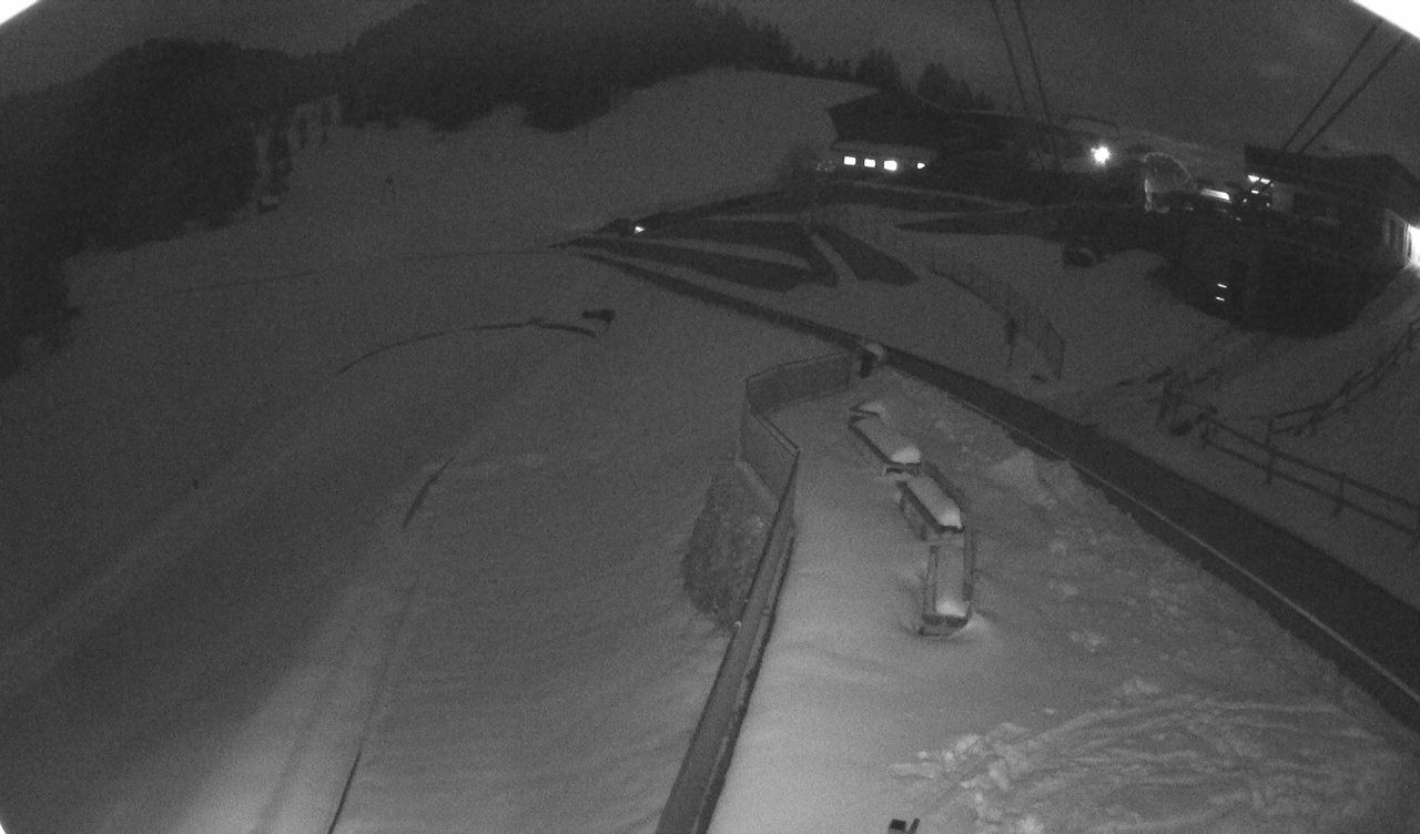 Archived image Webcam mountain restaurant Engelstock, Sattel