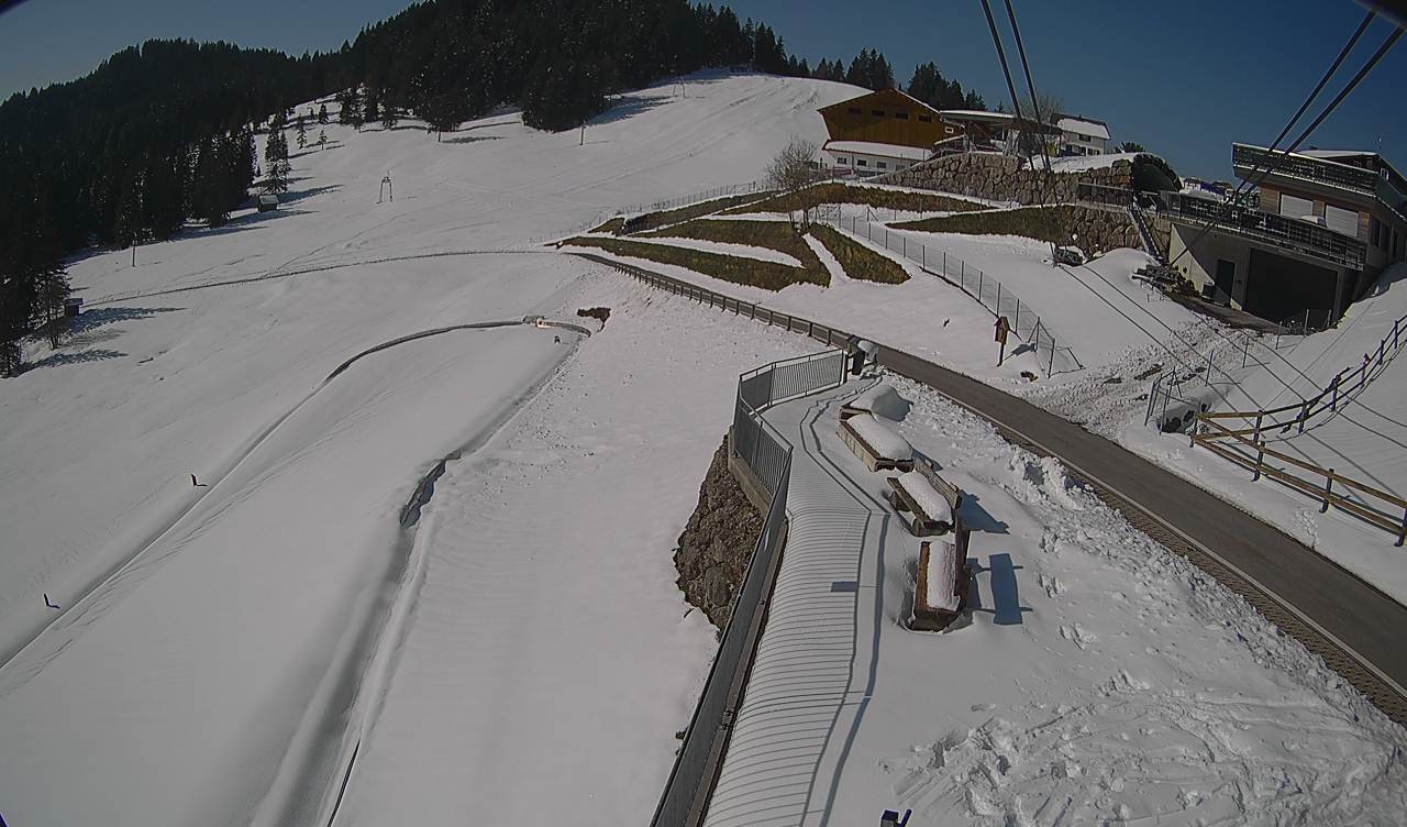 Archiv Foto Webcam Bergrestaurant Engelstock, Sattel