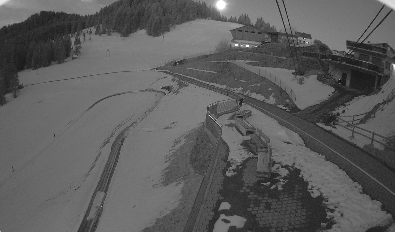 Archiv Foto Webcam Bergrestaurant Engelstock, Sattel