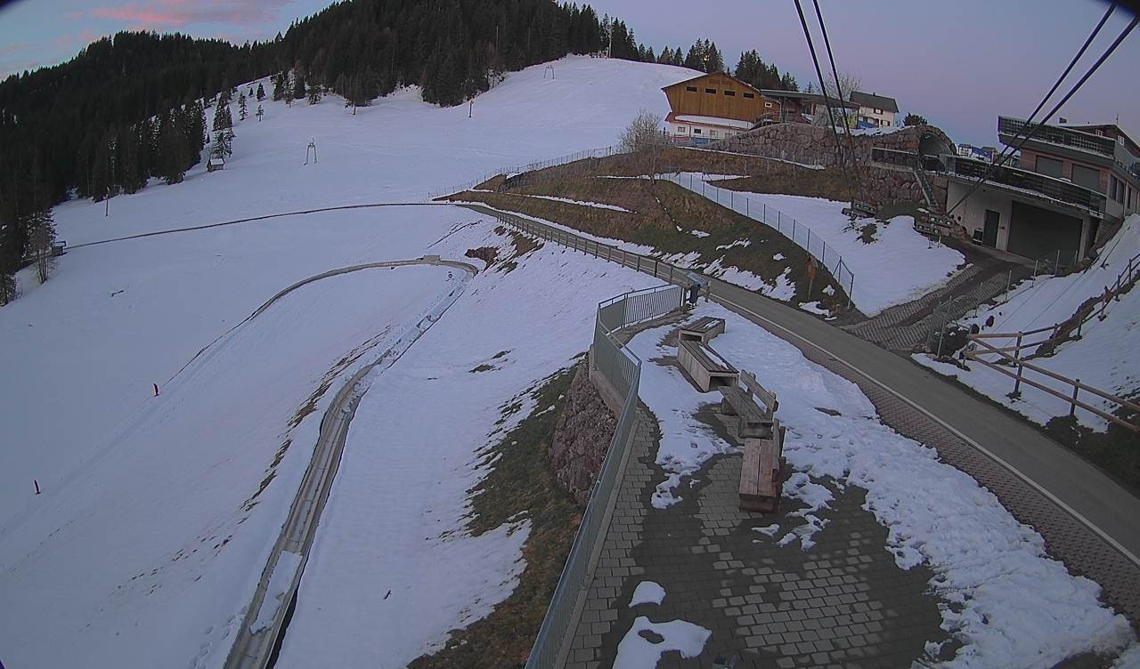 Archiv Foto Webcam Bergrestaurant Engelstock, Sattel