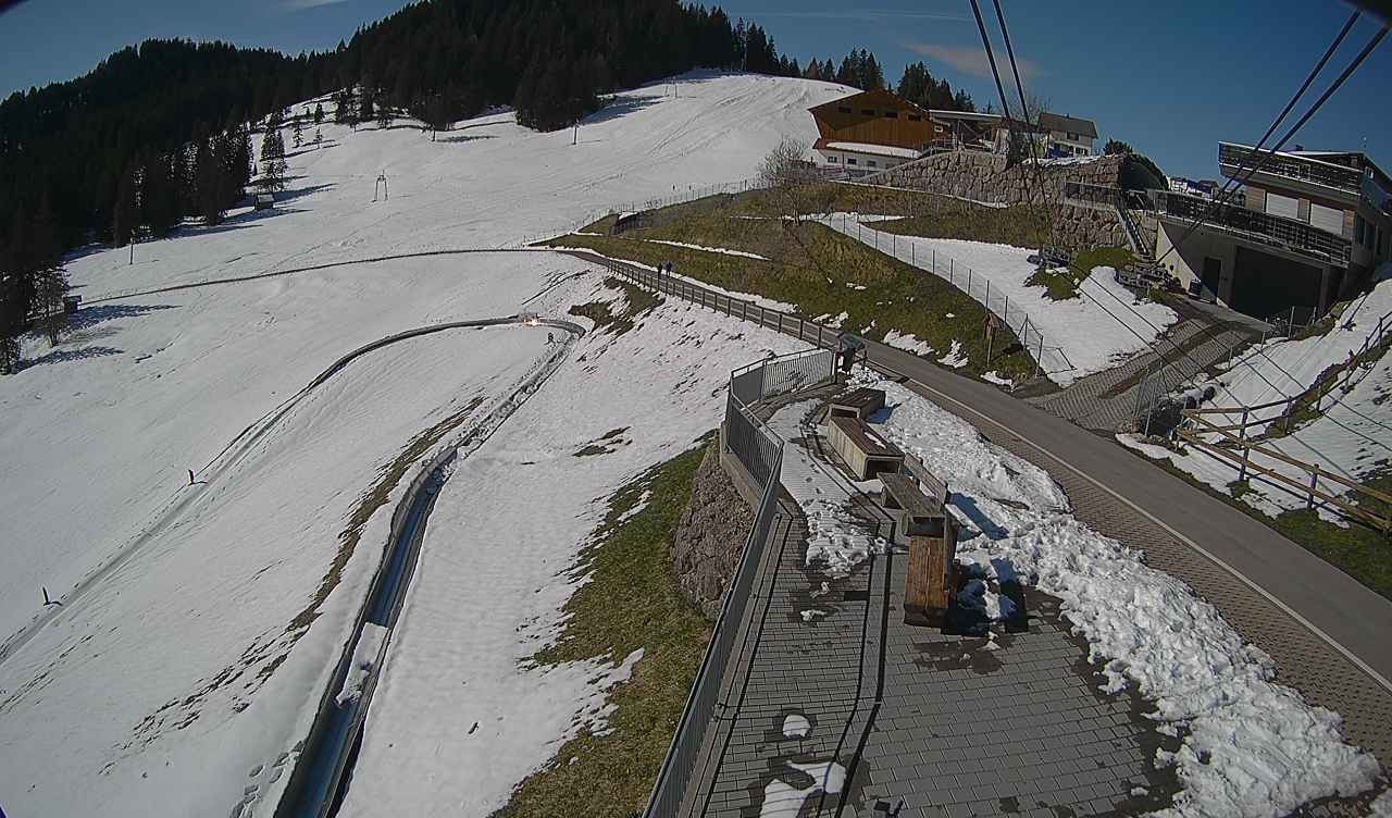 Archiv Foto Webcam Bergrestaurant Engelstock, Sattel