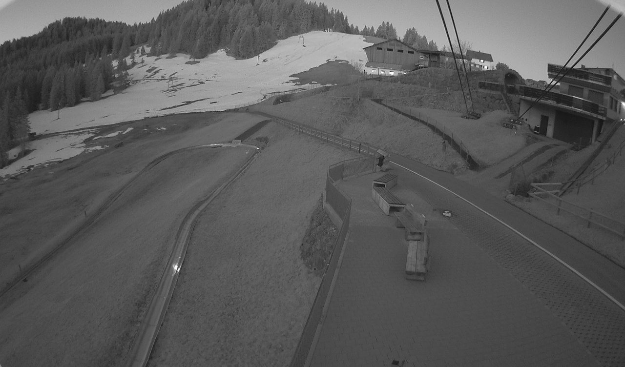 Archiv Foto Webcam Bergrestaurant Engelstock, Sattel