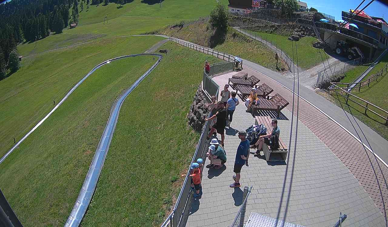 Archived image Webcam mountain restaurant Engelstock, Sattel