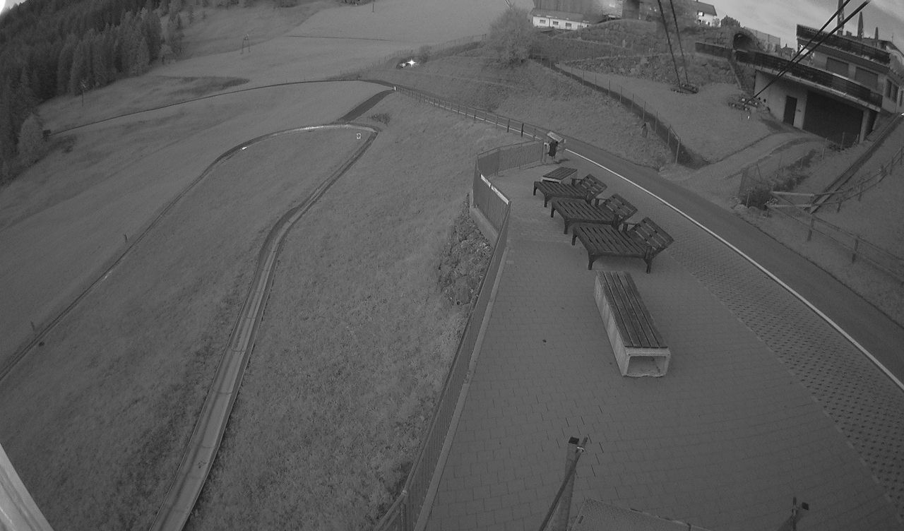 Archived image Webcam mountain restaurant Engelstock, Sattel
