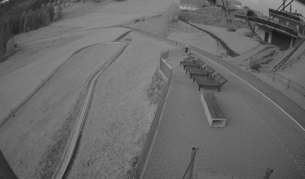 Archiv Foto Webcam Bergrestaurant Engelstock, Sattel