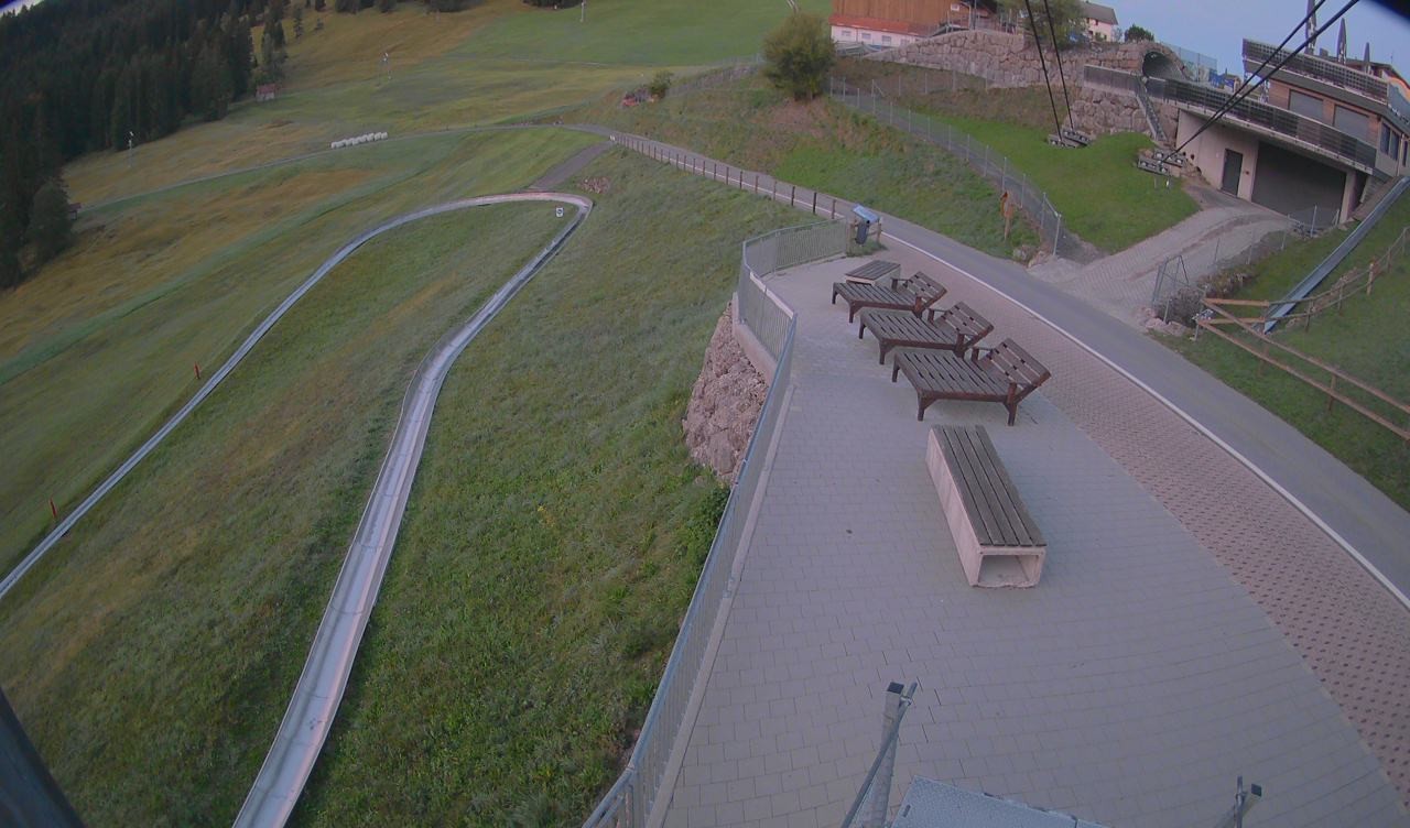 Archived image Webcam mountain restaurant Engelstock, Sattel