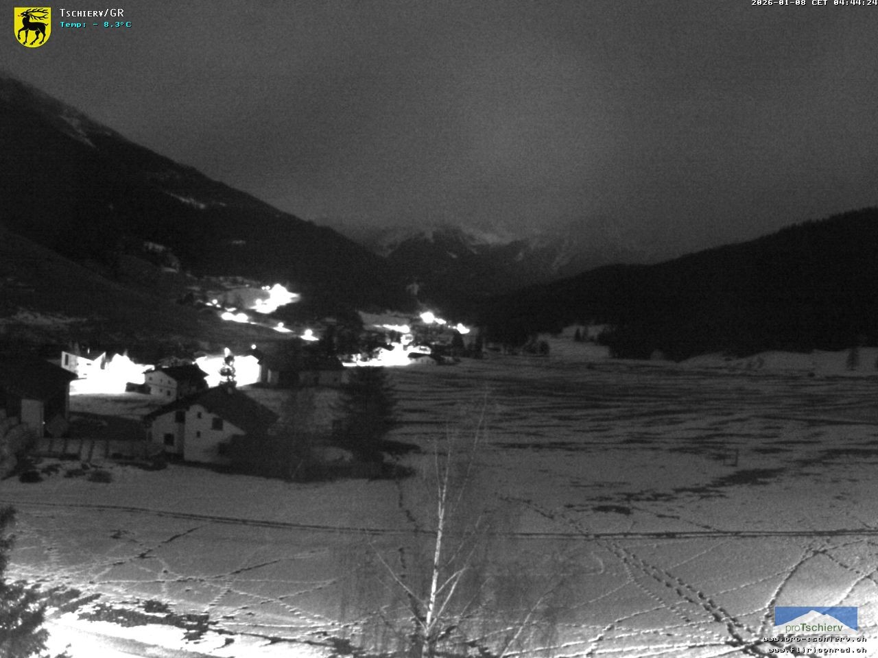 Archiv Foto Webcam Dorf Tschierv