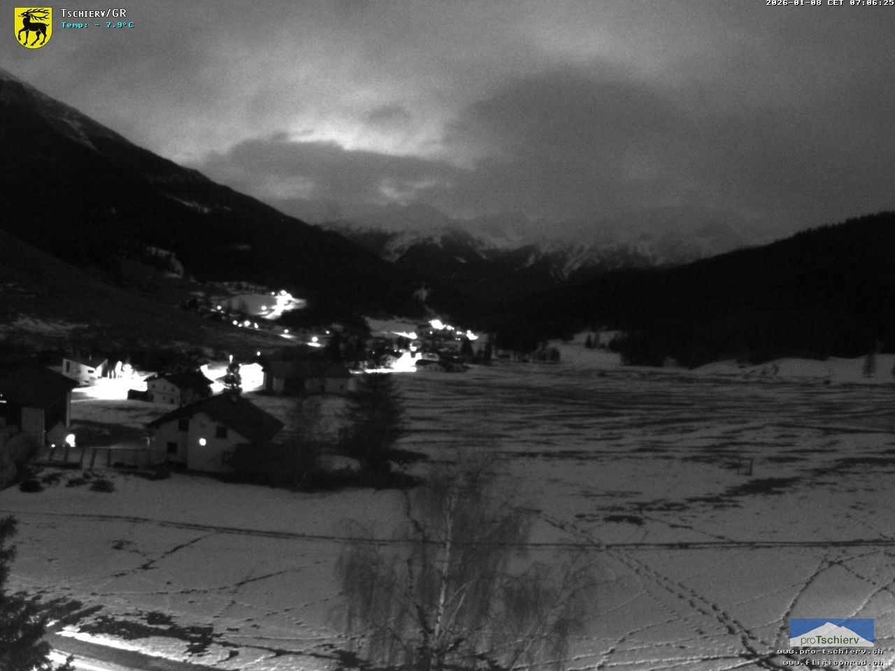 Archiv Foto Webcam Dorf Tschierv