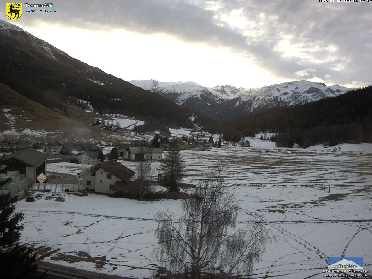 Archiv Foto Webcam Dorf Tschierv