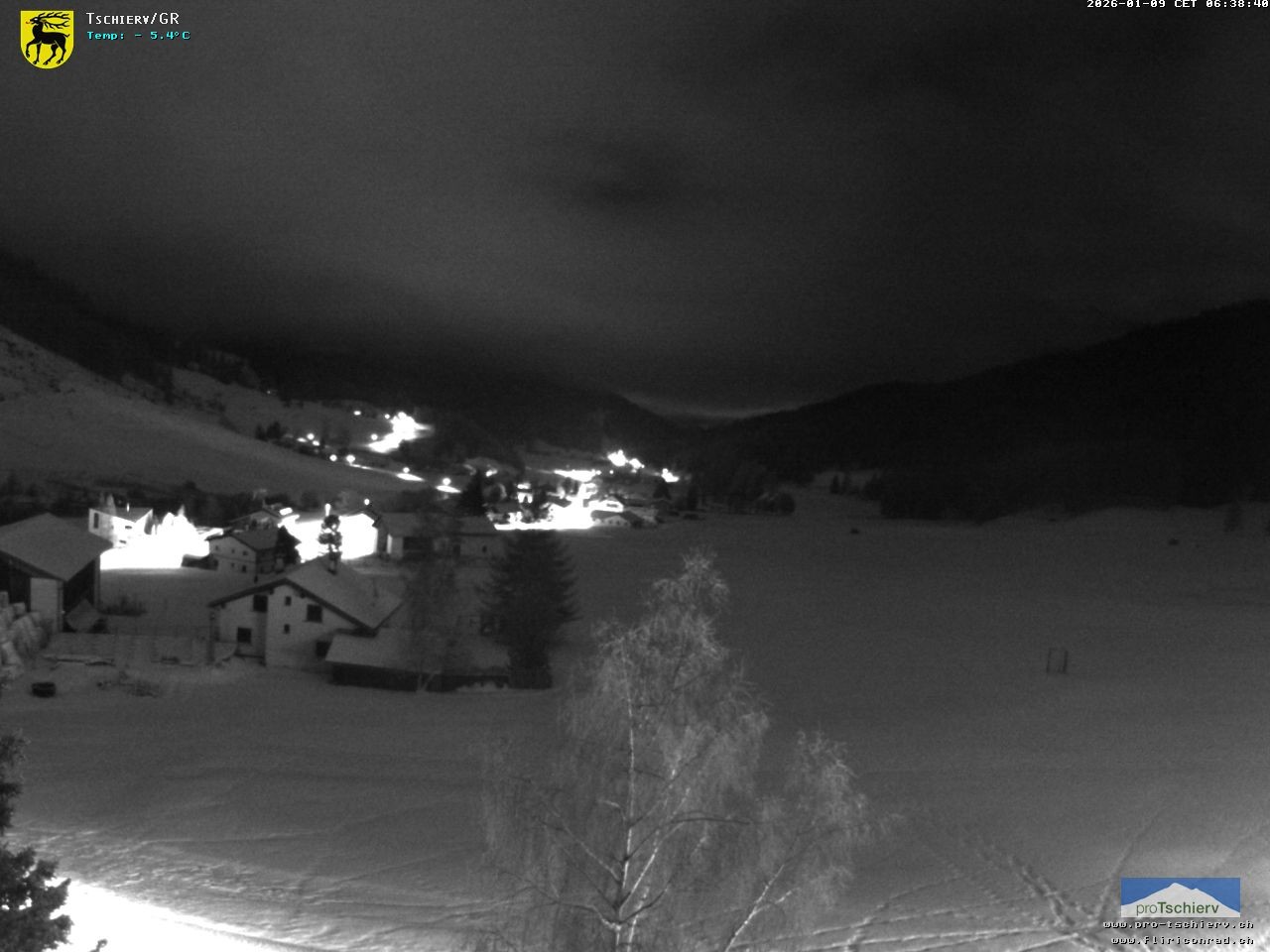 Archiv Foto Webcam Dorf Tschierv