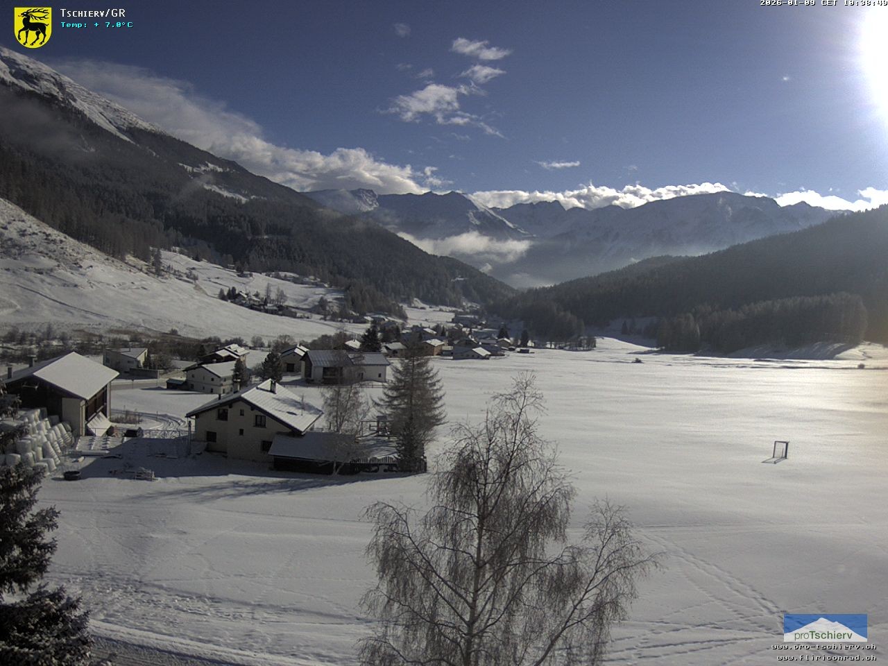 Archiv Foto Webcam Dorf Tschierv