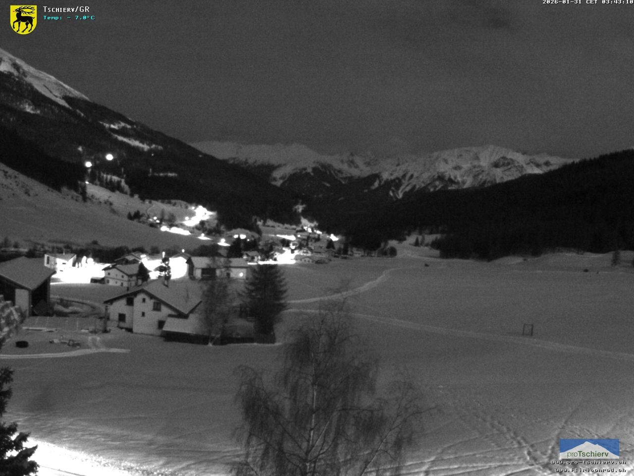 Archiv Foto Webcam Dorf Tschierv