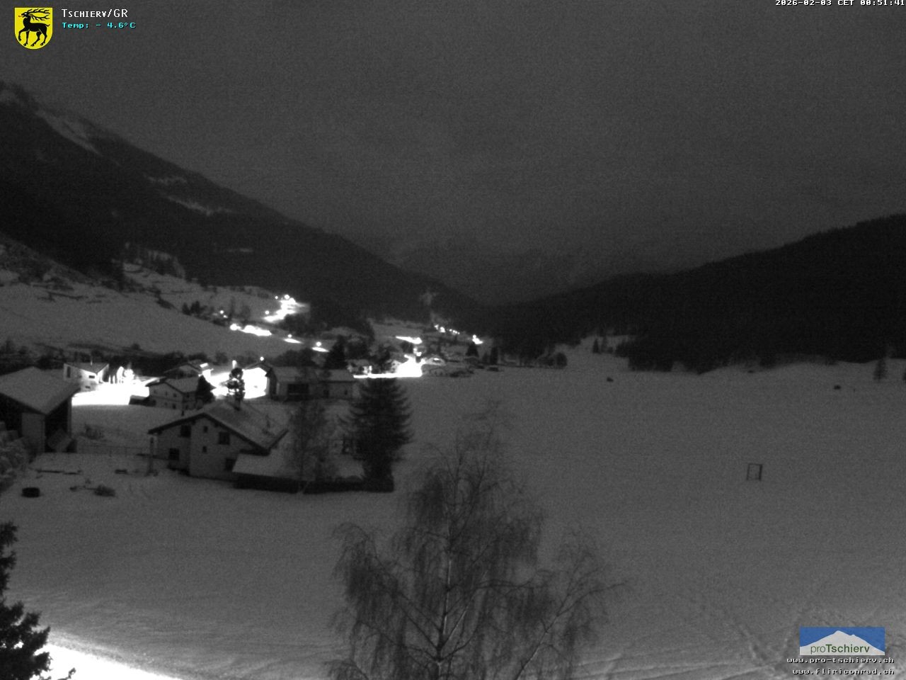 Archiv Foto Webcam Dorf Tschierv