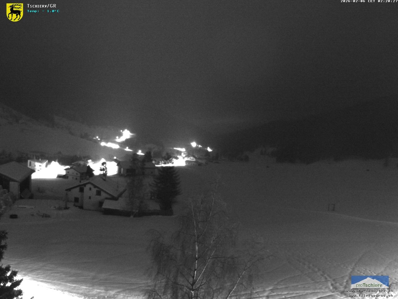 Archiv Foto Webcam Dorf Tschierv