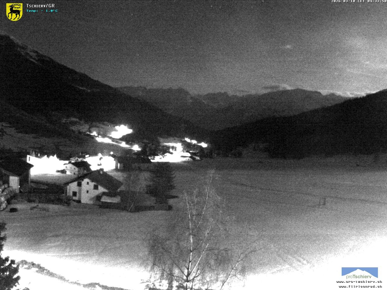 Archiv Foto Webcam Dorf Tschierv