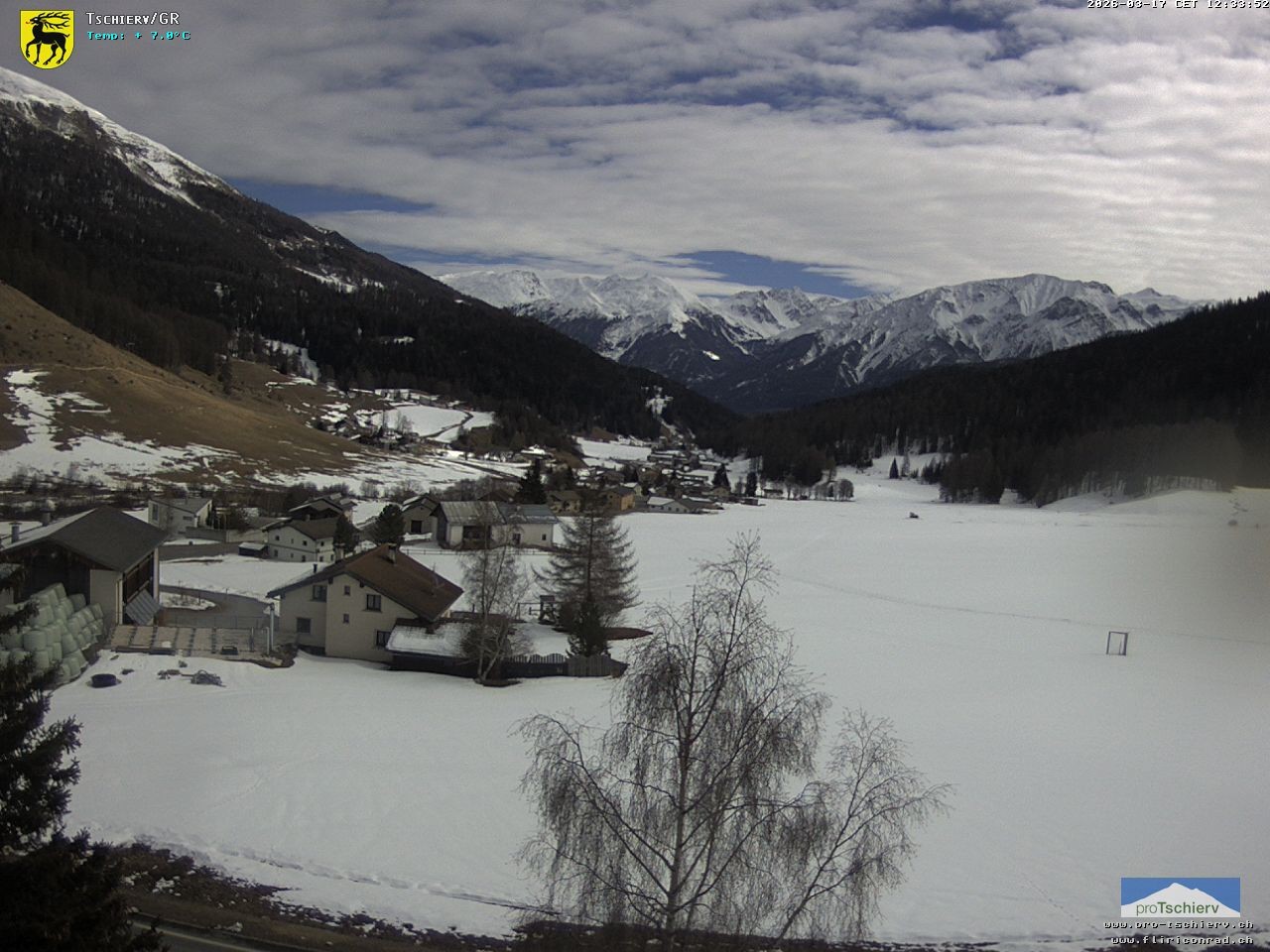 Archiv Foto Webcam Dorf Tschierv