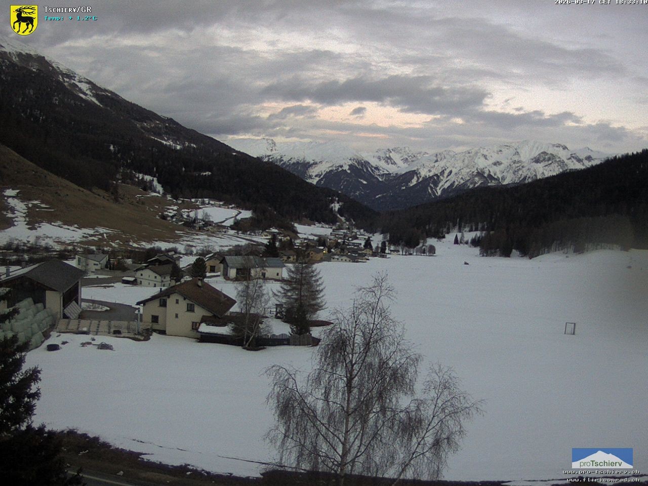 Archiv Foto Webcam Dorf Tschierv