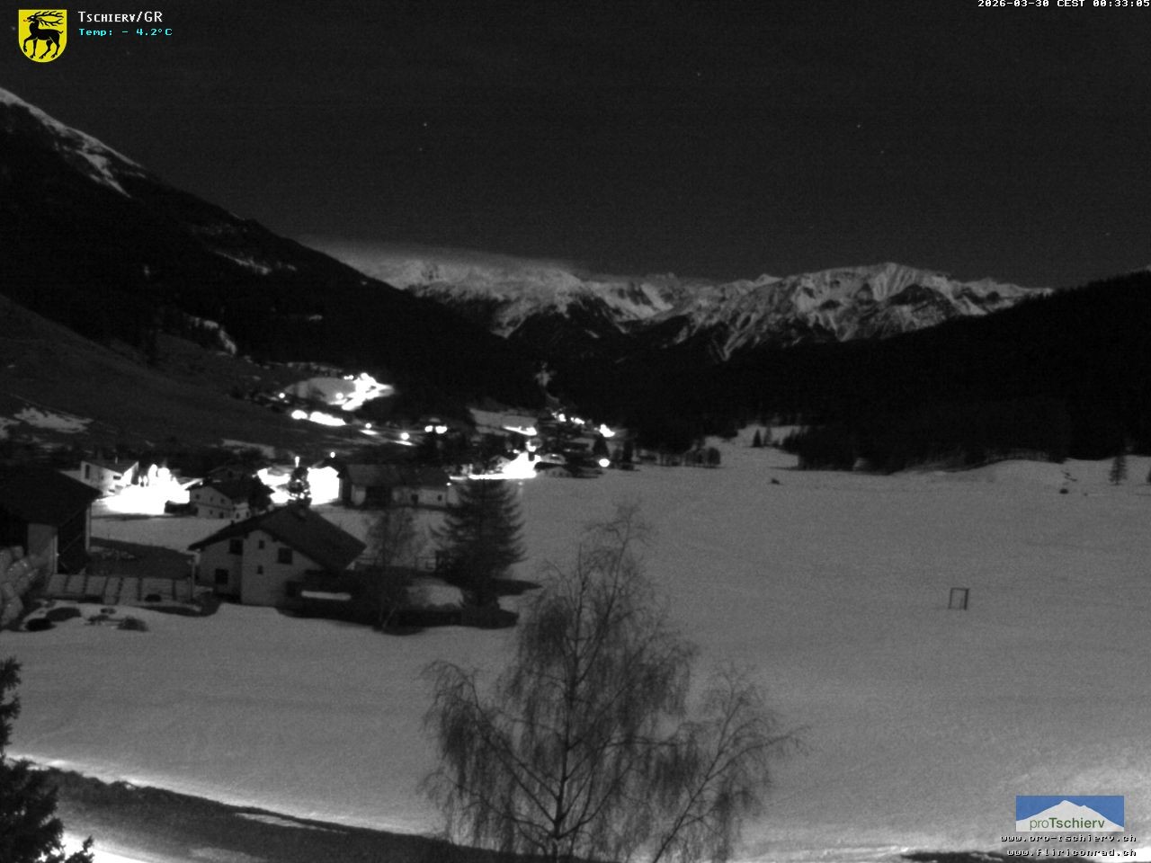 Archiv Foto Webcam Dorf Tschierv